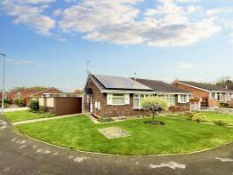 5, Tarporley Grove, Trent Vale, Stoke-on-trent ST4 6NR