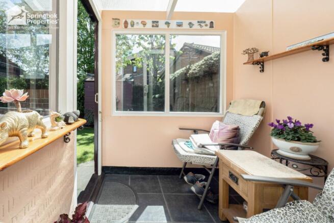 2 bed Semi-Detached for sale Image 6