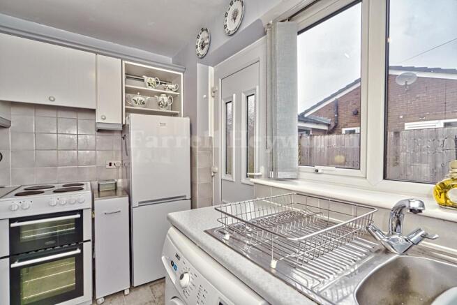 Kitchen01