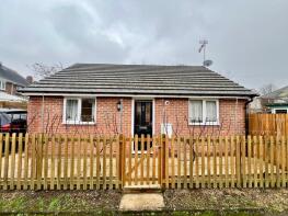 51a, Jubilee Road, Daventry NN11 9HB