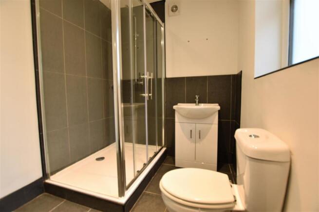 Shower Room.JPG