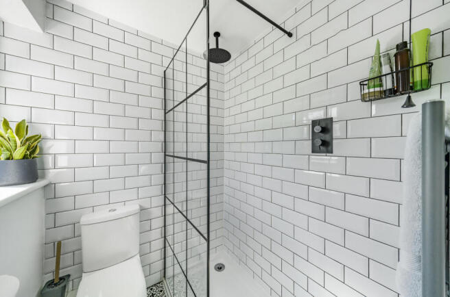 En-Suite Shower