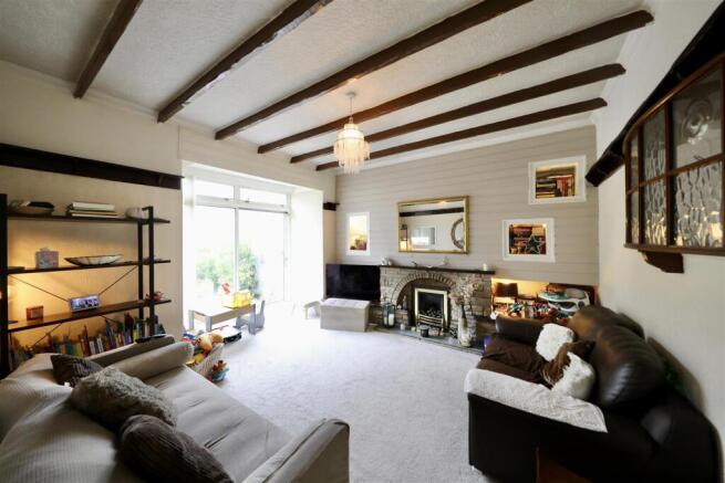 3 bed Terraced for sale Image 4