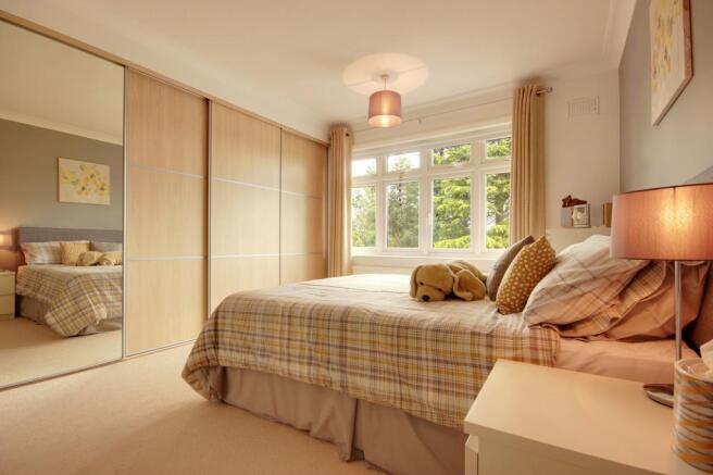 Bedroom 2 (Double)