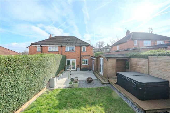 2 bed Semi-Detached for sale Image 8