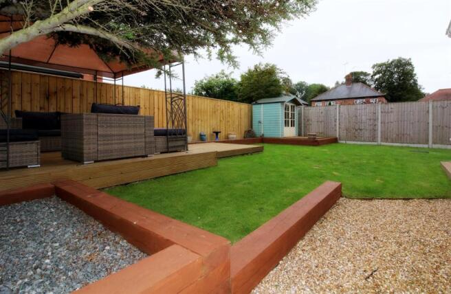7026_Cawthorn Close.