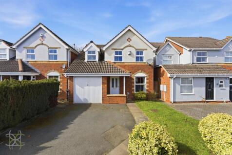 Larkspur Drive, Evesham