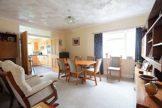 Family room/dining room