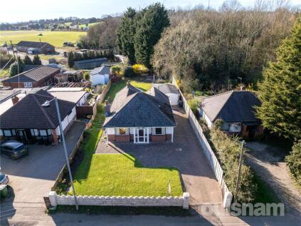 Stourbridge Road, Catshill, Bromsgrove, Worcestershire, B61