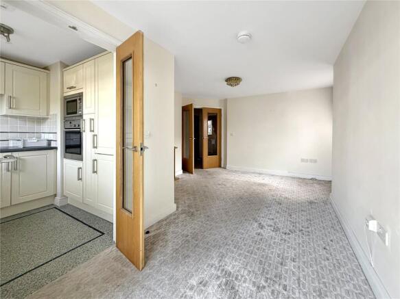 1 bed Flat for sale Image 6