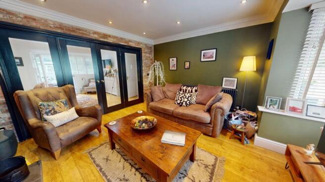 3 bed Semi-Detached for sale Image 8