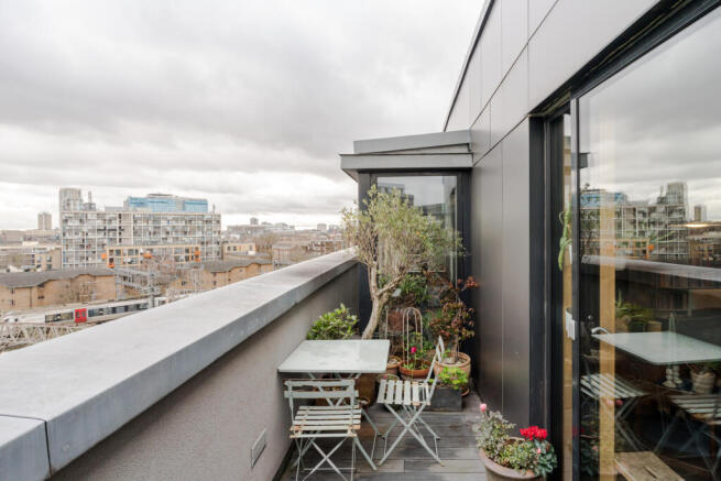 247231 - Flat 20, Bahram Court-42.jpg