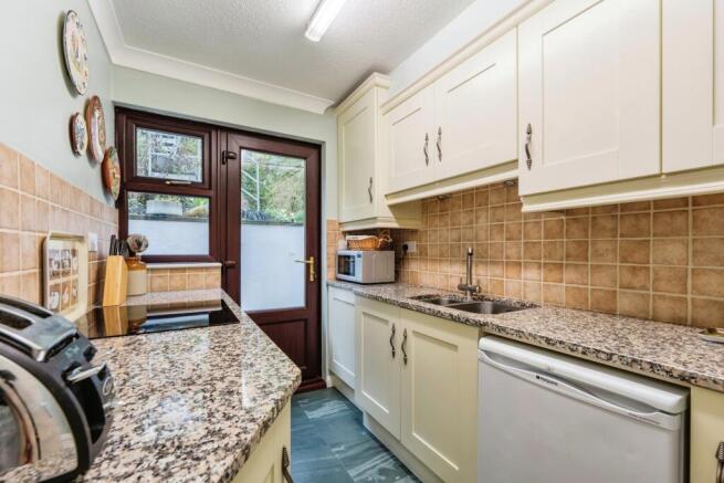 Kitchen 1 T202501211317.jpg