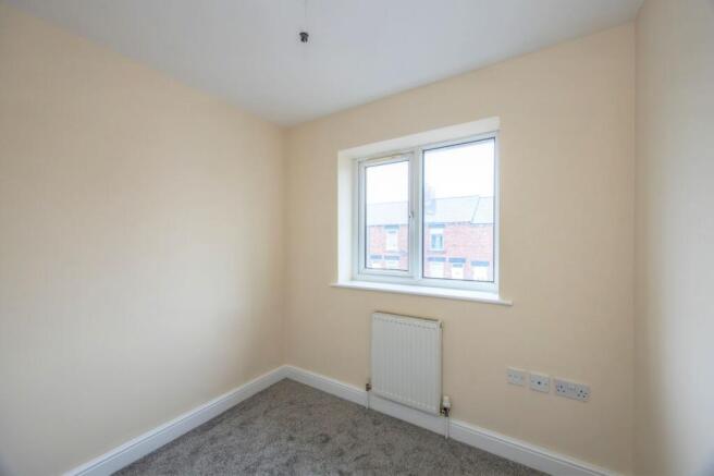 3 bed Terraced to rent Image 9