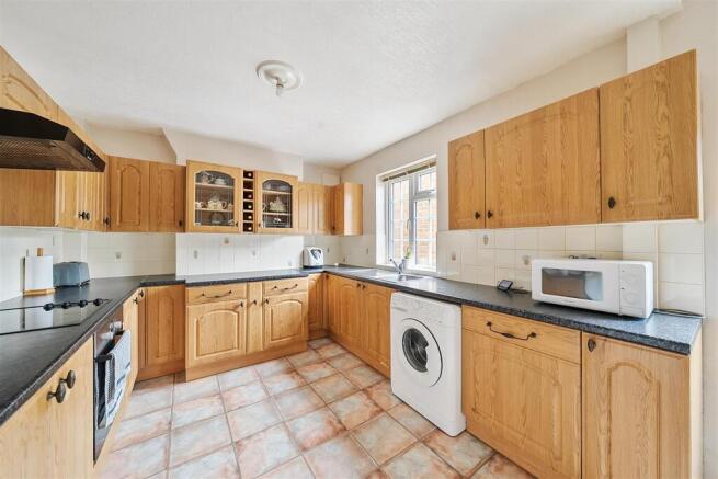 106 Brackley Road, Towcester