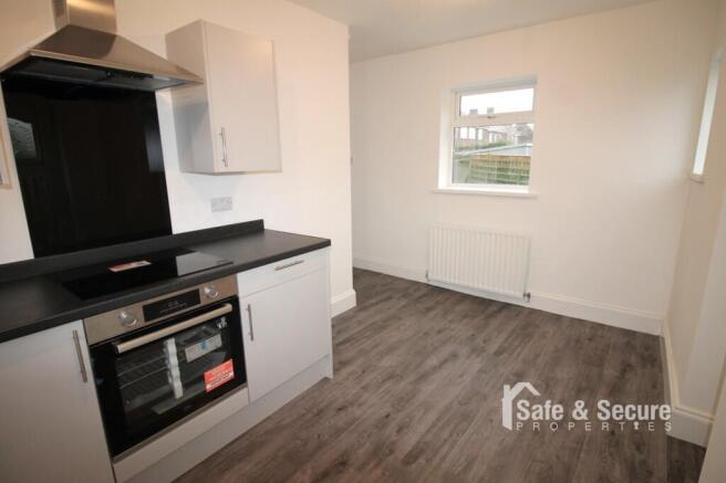 Kitchen (2)