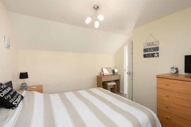 2 bed Detached for sale Image 11