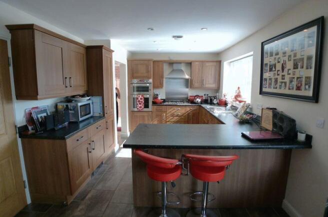 Kitchen 1
