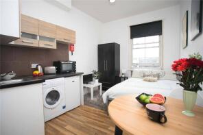 Flat 3, 148, Brent Street, Hendon, London NW4 2DR