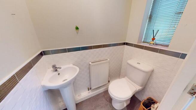 2 bed Terraced for sale Image 8