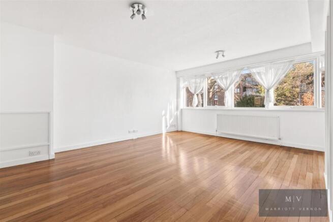 Brownlow Road 20 MV-4.jpg