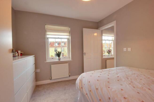Bedroom 2 (Double)