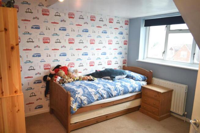 Bed 2.JPG