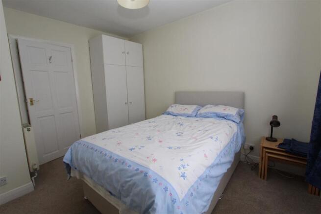 Bedroom 2.JPG
