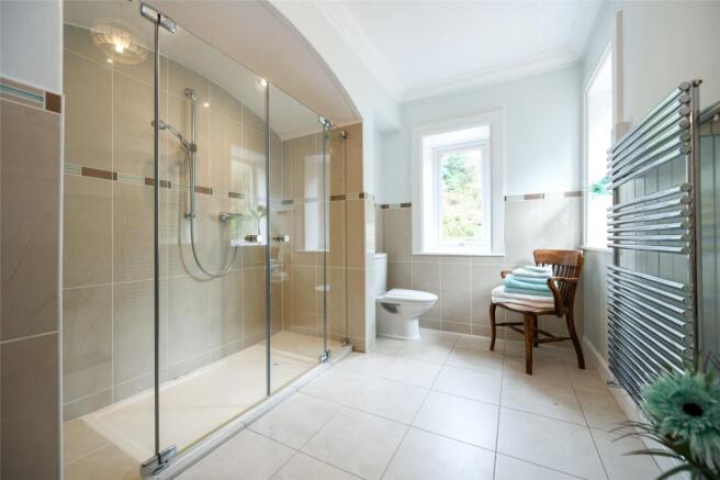 Shower Ensuite