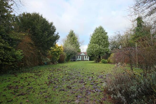 13 Winchester Garden