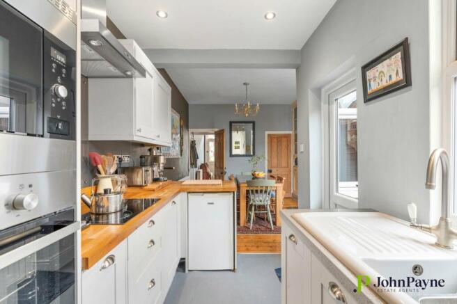 Fitted Kitchen