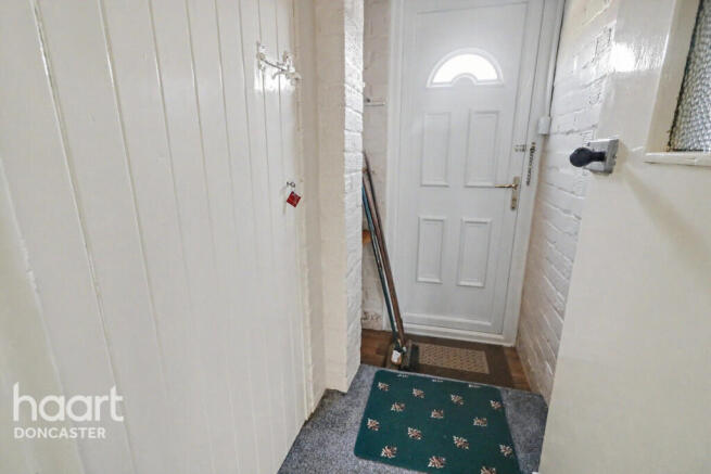 3 bed Terraced for sale Image 9