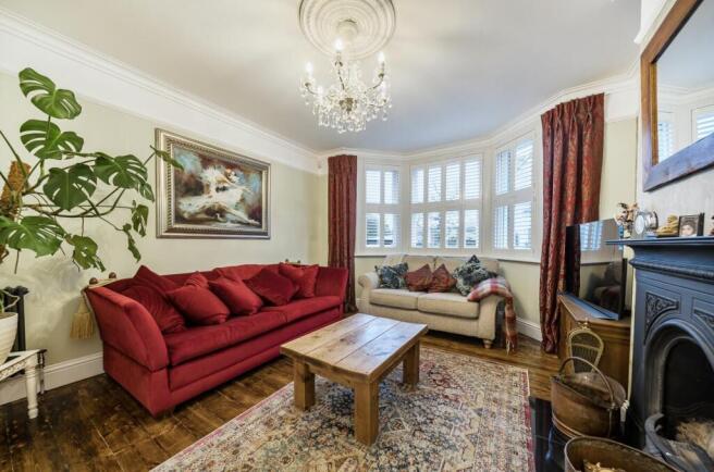 Davidson Frost-Wellings, DFW, High Road, Bushey, R