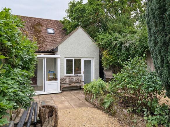 Rear Aspect_Garden 2
