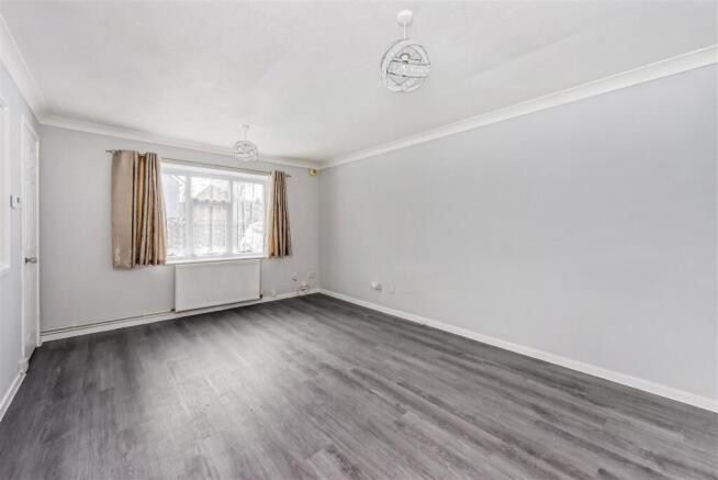 Stroudley Avenue, Drayton photo 4