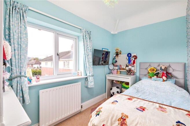 4 bed Semi-Detached for sale Image 10