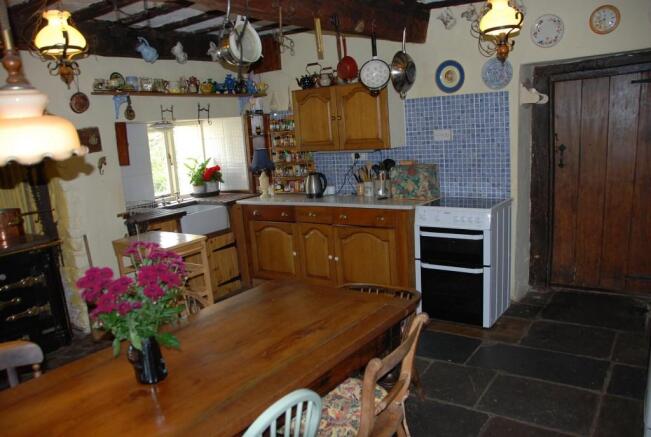 Photo 11