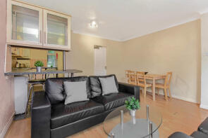 3, Stanmore Mount, Burley, Leeds LS4 2RH