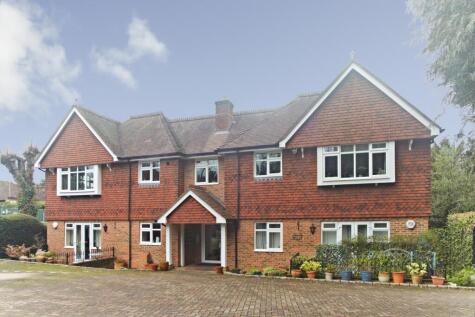 20 Harestone Hill, Caterham, CR3