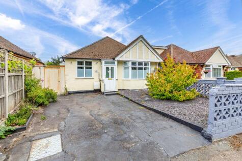 Floyds Lane, Woking, Surrey, GU22