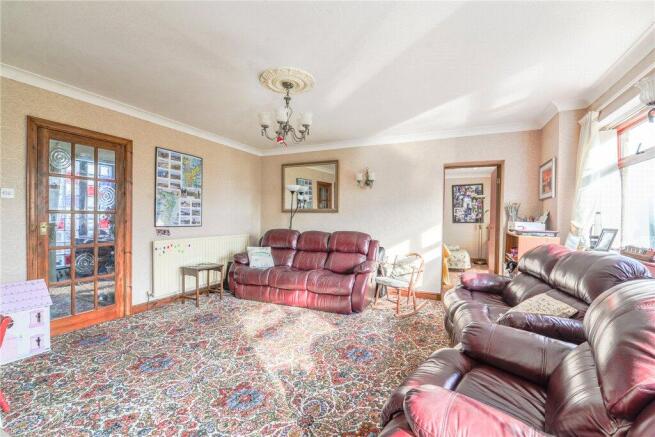 4 bed Detached for sale Image 7