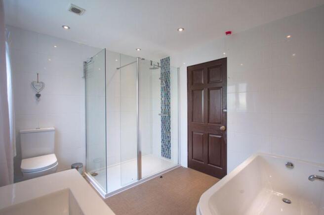 Family bathroom