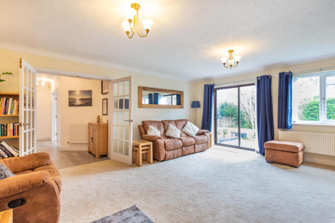 8495255-interior06