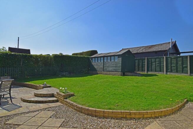 Garden Cottage, garden 2.jpg
