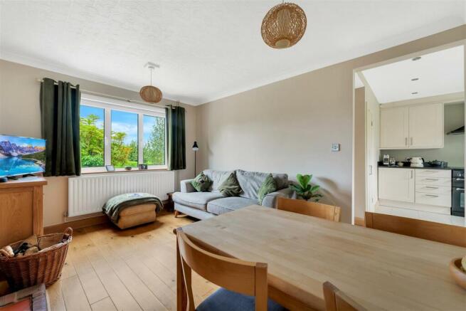 Sitting Room 2.jpg