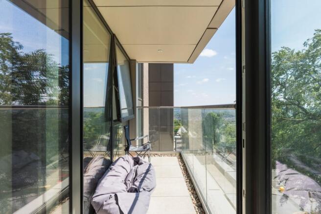 2 bed Apartment for sale Image 10