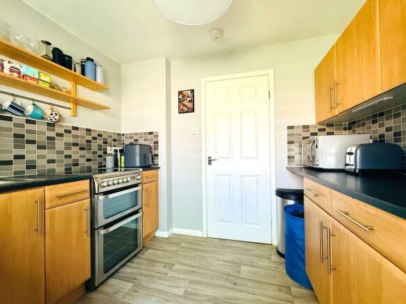 1 bed Flat for sale Image 10