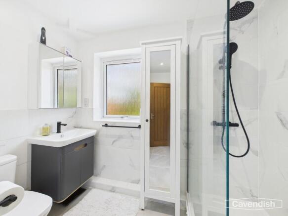 SHOWER ROOM
