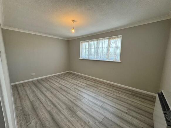 Bedroom.jpg