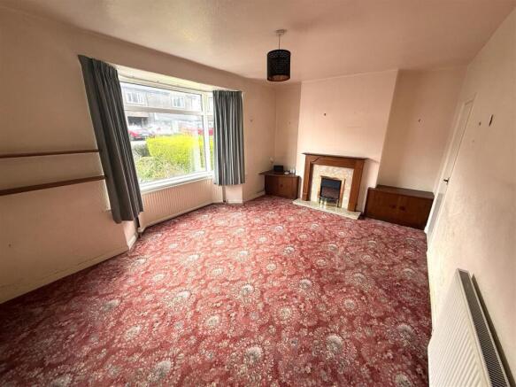 Allenby Drive, Greenhill, Sheffield photo 4